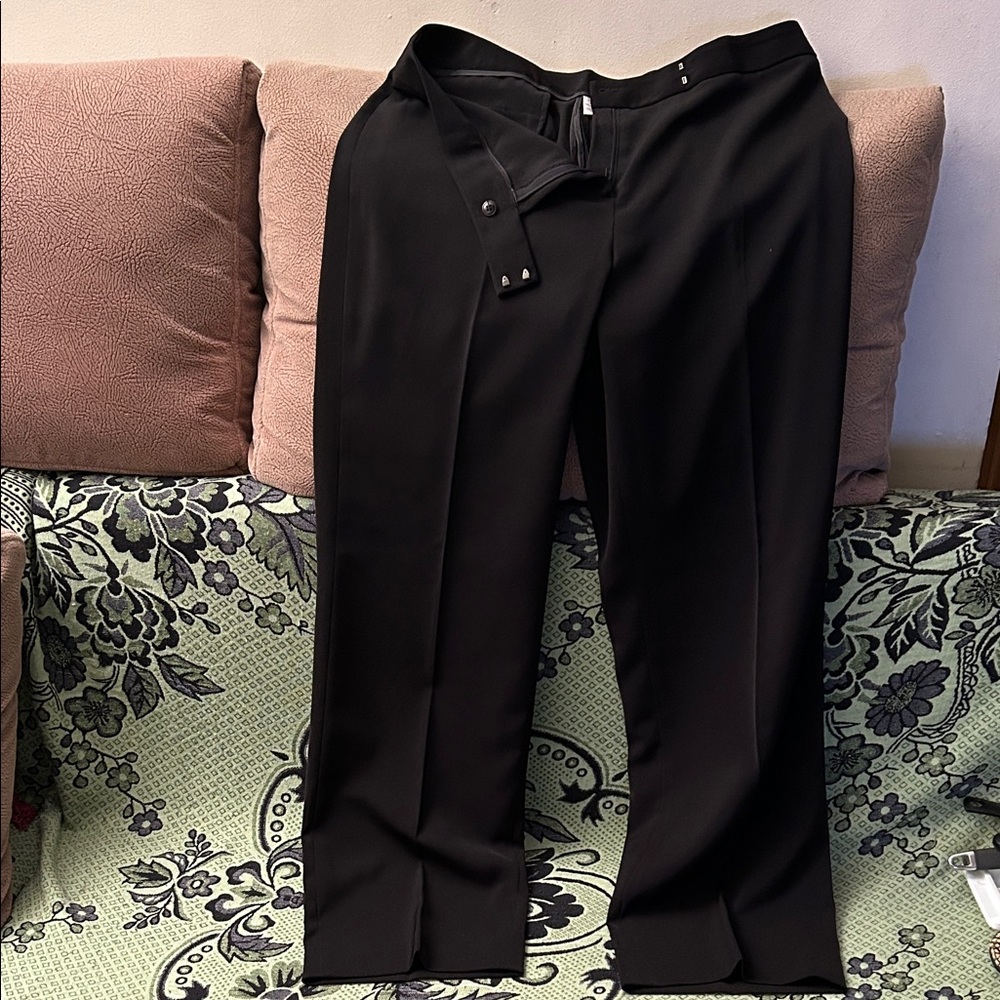 Women’s Black Pants